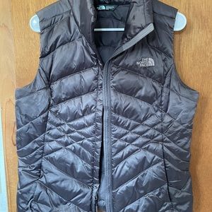 North face vest